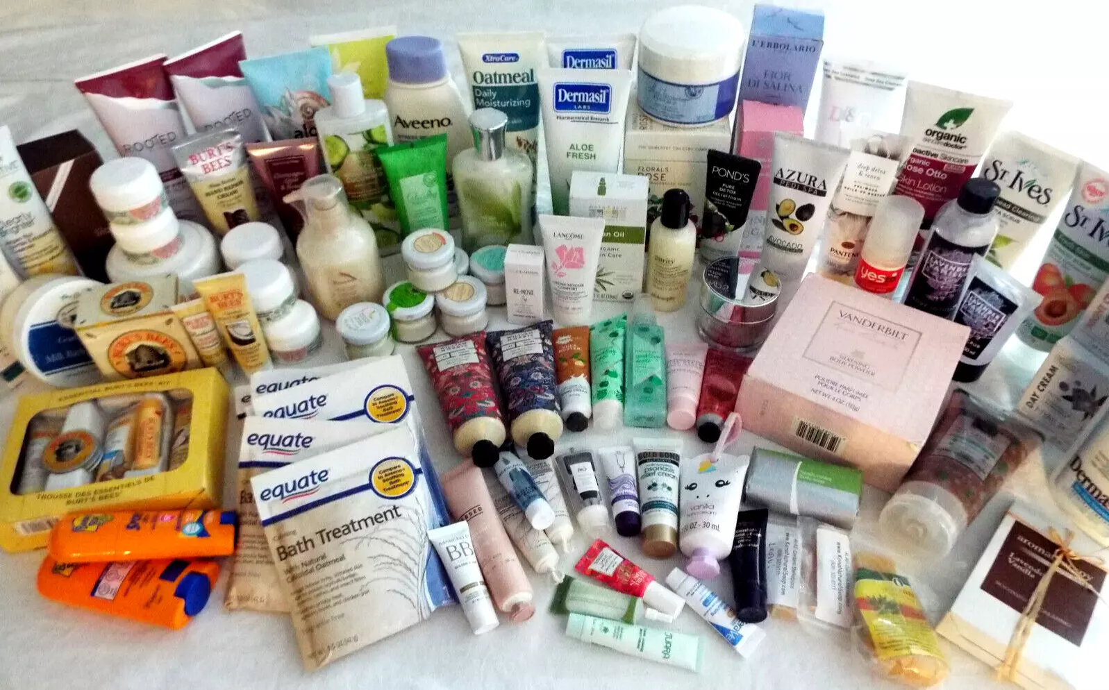 Health & Beauty Mix Products Lotions, Creams, Soaps, Cleansers Many Hi - 100 pc